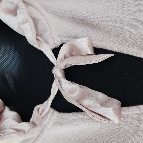 Victoria's Secret Blush Fleece Crop Hoodie (XS) - Picture 8 of 14